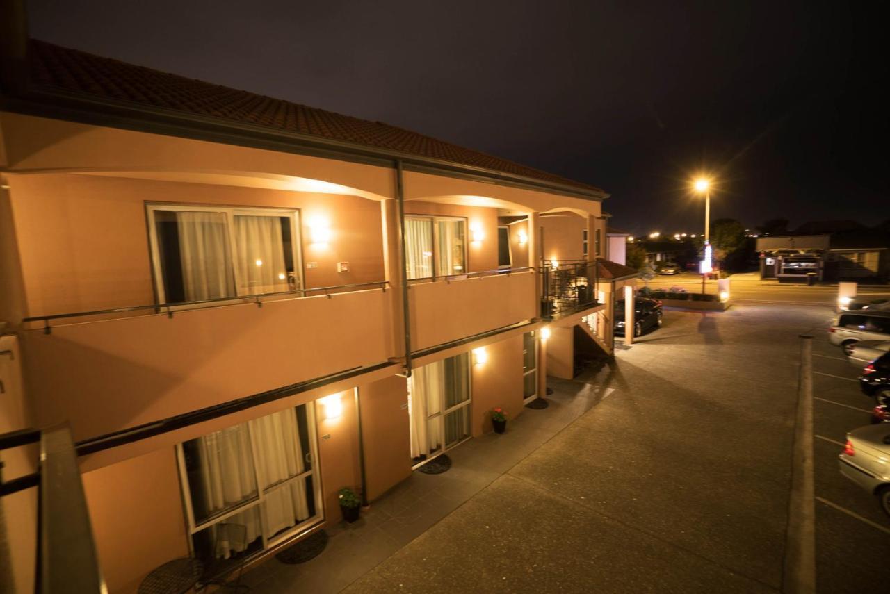 Kings Of Riccarton Motel With Airport Shuttle Service Christchurch Buitenkant foto