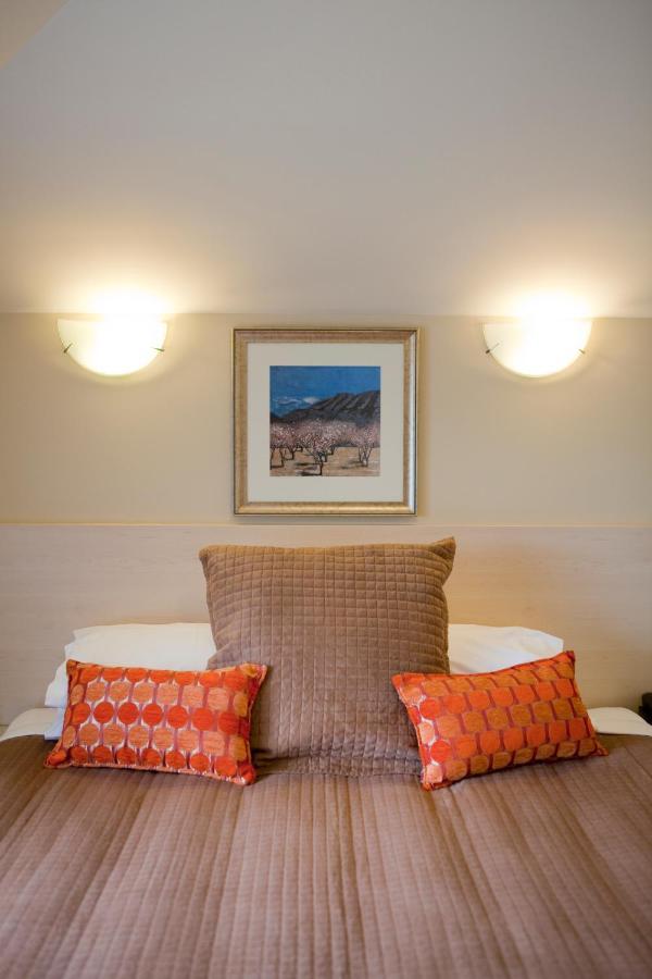 Kings Of Riccarton Motel With Airport Shuttle Service Christchurch Buitenkant foto